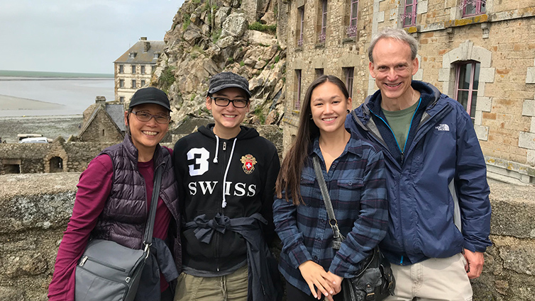 Tom Holubeck Colon Cancer Screening