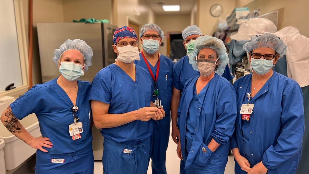 Shoulder_Implant_Team