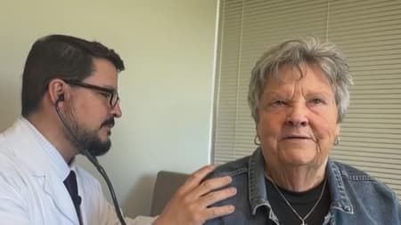 Brenda single port robot surgery lung cancer